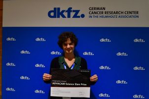 First Prize of the Science Slam for Rebekka Kirchgaessner