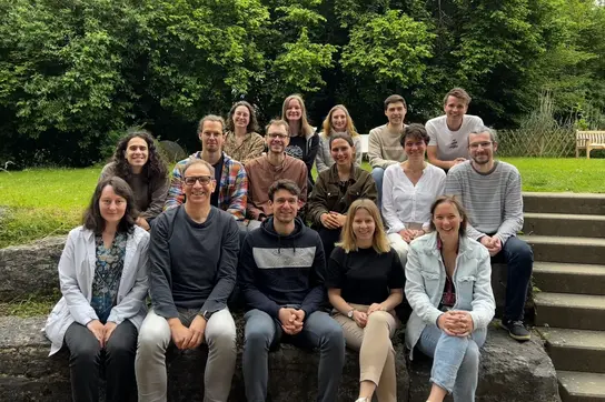 Gruppenfoto von unserem Retreat 2023 in Gaienhofen am Bodensee.