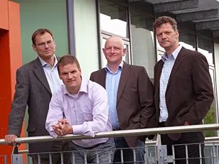 Dr. Frank Breitling, Dr. Volker Stadler, Mitarbeiter Thomas Felgenhauer, Dr. Ralf Bischoff (v.l.n.r.)